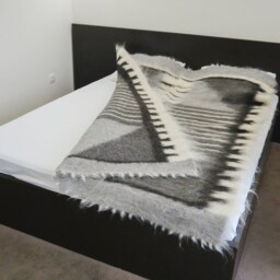 Queen/King Size Bed Blanket Undyed Natural Wool Bedding - thumbnail 3