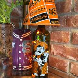 Osu - Oklahoma State University Repurposed Wine Bottle Lamp - thumbnail 2