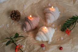 Croissant Candle - Handmade Soy Wax Bakery Cute Home Decor Mother's Day Gift Valentine's Kitchen - thumbnail 1