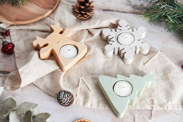 Concrete Christmas Tea Light Holder Snowflake, Tree, Reindeer - image 1