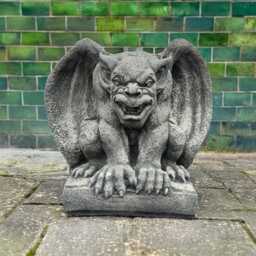 Concrete Gargoyle Figurine For Garden Stone Monster Statue Of Gargoyle Outdoor Decoration Yard Sculpture Scary Creature Gothic Ornament - thumbnail 4