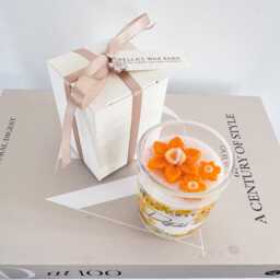 Daffodil Candle -Birthday Daffodil Gift - Coco Soy Wax Votive Flower Cotton Wick 90G Luxury Boxed - thumbnail 3