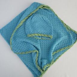 Bamboo Baby Blanket & Hat - Turquoise With Green Trim - thumbnail 4