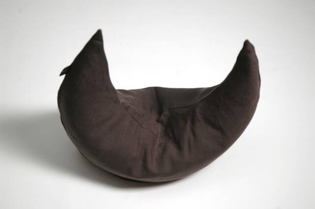 Half Moon Buckwheat Pillow Neck Support Ortopedic Buckwheat Dark Brown Linen Zero Waste - image 1