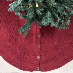 Hand-Knitted Red Christmas Tree Skirt, 48 Inch - thumbnail 2