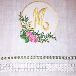 Heirloom Roses Monogram Linen Guest Towel Embroidered Bathroom Decor - thumbnail 3