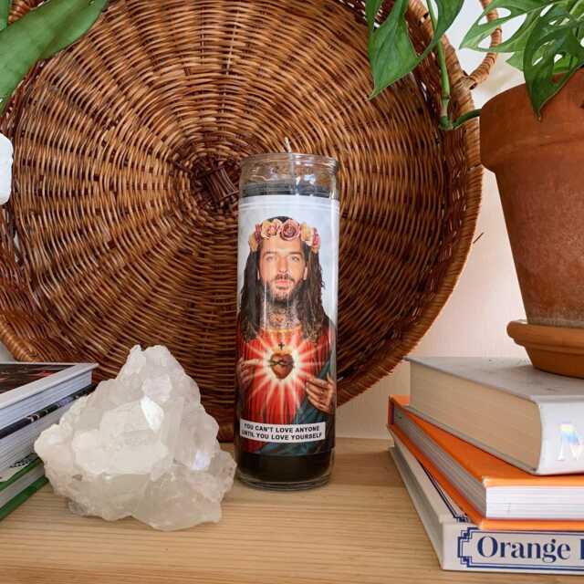 Saint Pete Scented Candle 26Oz Soy Wax, 120Hr Burn - image 1