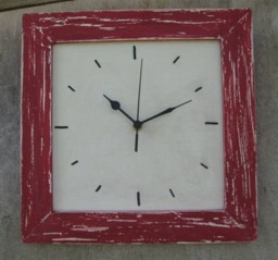Shabby Chic Wall Clock Red & Cream Wall, Wooden Clock, Farmhouse Style - thumbnail 3
