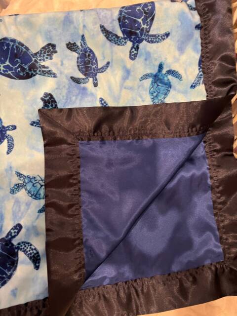 Free Embroidery Turtles Flat Minky Baby Blanket With Navy Satin Backing & Binding - image 1