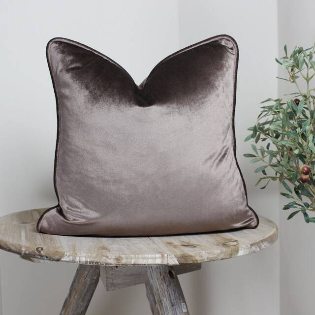 Glamour Latte Brown Velvet Piped Cushion/Cover