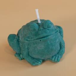 Good Luck Toad Candle Handcrafted All-Natural Soy Wax Candle - thumbnail 2