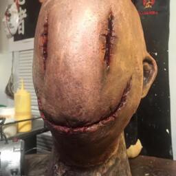 Smiley Face Mask - thumbnail 2