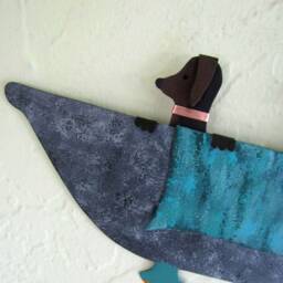 Metal Dog Bathtub Wall Art Whimsical Bathroom Sculpture - 6x13 - thumbnail 2