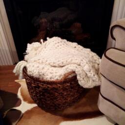 Crochet Pattern The Lunar Chunky Blanket-Rug - thumbnail 3