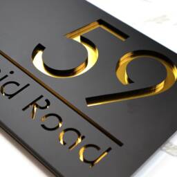 K Smart Sign - Bellissima H1 Laser Cut Matt Black & Gold Mirror Floating House Door Numbers Plaque 300mm X 160mm - thumbnail 2