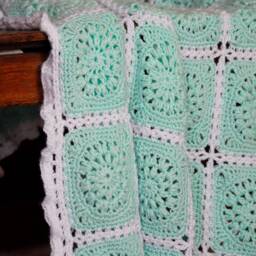 Eden Baby Blanket Crochet Pattern/Granny Square Lace - thumbnail 3
