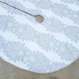 White Christmas Tree Skirt Decor Scandinavian Floral Swedish Skirts - thumbnail 2