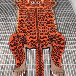 Tibetan Tiger Wool Rug Handknotted Cut Silhouette Orange 3x6Ft Nepal - Buddhist Carpet - thumbnail 3