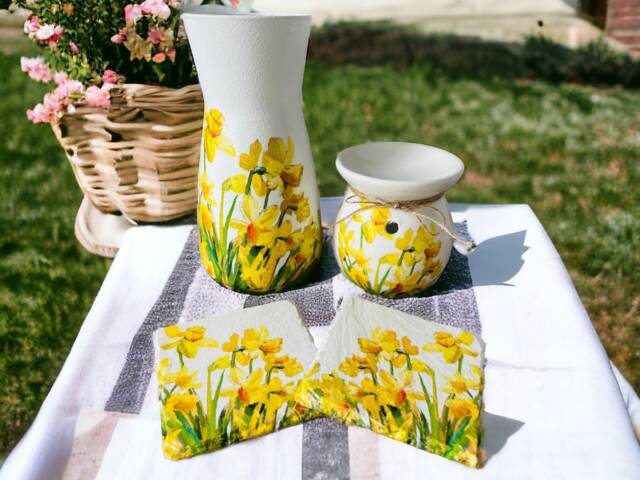 Daffodil Gift Set Vase Coasters Wax Melt Burner Gifts Home Decorations - image 1