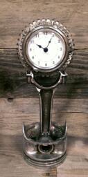 Custom Piston Gear Clock - thumbnail 1