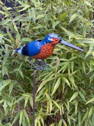 Metal Kingfisher Bird Garden Stake - Handcrafted Pond Decoration, Gifts For Dad On Father's Day