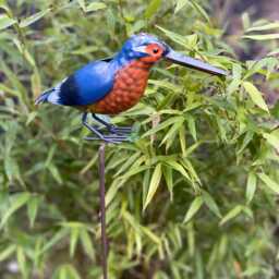Metal Kingfisher Bird Garden Stake - Handcrafted Pond Decoration - thumbnail 2