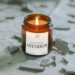 Smells Like Astarion Candle, Baldur's Gate 3 Gaming Gift, Luxury Soy Wax - thumbnail 1
