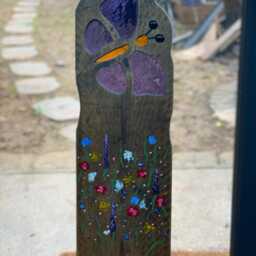 Lilac Purple Butterfly Garden Sculpture - Personalised Memorial Gift- Reclaimed Wood & Stained Glass - thumbnail 3