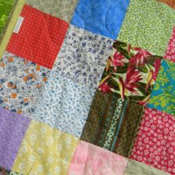 Funky Random Patchwork QuiltQueen-Size93x93All Cotton Blanket, Retro, Vintage Look, Edgy Vibe - thumbnail 2