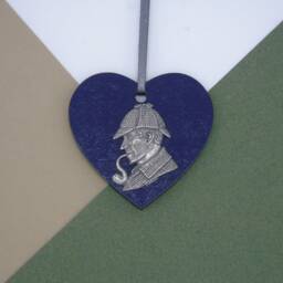 Sherlock Holmes Wooden Heart Christmas Decoration - Bauble Book Lover Gift Author - thumbnail 2