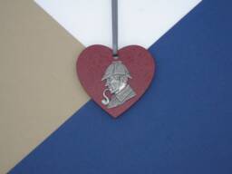 Sherlock Holmes Wooden Heart Christmas Decoration - Bauble Book Lover Gift Author - thumbnail 1