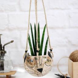 Handmade Ceramic Hanging Cat Planter Indoor/Outdoor Succulent Pot - thumbnail 4