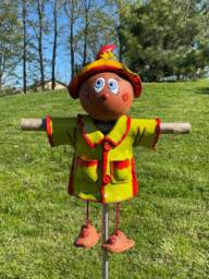 Handmade Ceramic Scarecrow Garden Stake - Lawn & Yard Art Decoration Frost Resistant Decor