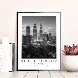 Kuala Lumpur Print Petronas Towers Skyline, Malaysia Wall Art - thumbnail 3