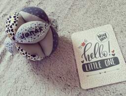 Montessori-style Grasping Ball With Bells in Liberty Adelajda & Heart Motif - Personalizable Your Little One's First Name - thumbnail 1
