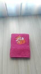 "Coral Color Bath Towel With Embroidered ""Fox Mother & Her Baby "
