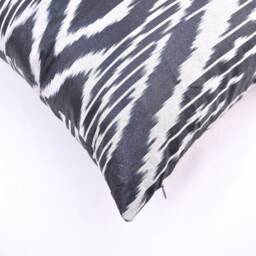 Handmade Black Ikat Pillow Cover, Ethnic Home Decor - 20x20 Inch - thumbnail 3