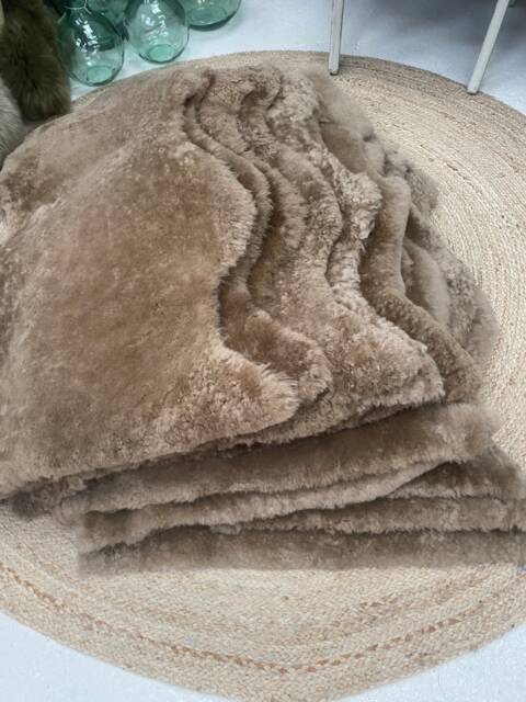 Shearling Sheepskin Soft Taupe, Light Brown Short Wool Sheepskin, Taupe Shearling, Upholstery Fabric - image 1