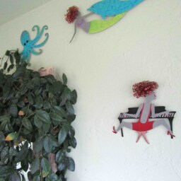 Handmade Piano Lady Metal Wall Art Red & Black Jazz Sculpture - thumbnail 3