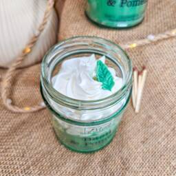 Basil & Pomelo Jam Jar Candle Herbal Citrus Scent - thumbnail 4