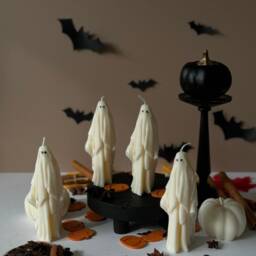 Handmade Ghost Candle Spooky Halloween Decor, Soy Wax - thumbnail 4