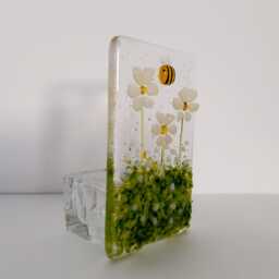 Fused Glass French Vanilla Daisy Tea Light Holder Handmade Bee Floral Candle Holder - thumbnail 3