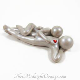 Heart Beat Clay Sculpture Cuddling Lovers Gift - thumbnail 3