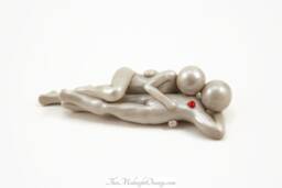 Heart Beat Clay Sculpture Cuddling Lovers Gift - thumbnail 1