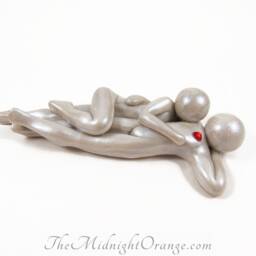 Heart Beat Clay Sculpture Cuddling Lovers Gift - thumbnail 2