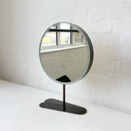 Orbis Countertop Round Mirror With Modern Brass Frame & Front Illumination - thumbnail 2
