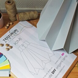 Diy Origami Lampshade in Light Grey Paper - thumbnail 4