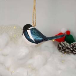 Hand-Carved Wooden Magpie Christmas Ornament Woodland Bird Decor - thumbnail 2