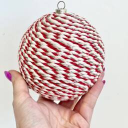 Handmade Yarn Christmas Ornaments Pale Pink Rustic Balls, Set Of 4 - thumbnail 3