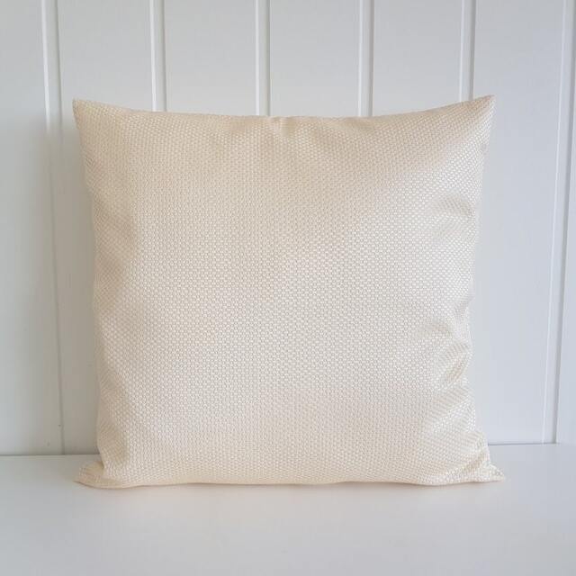 50x50 cm/ 19, 7x19, 7 Inch Cream Pillow-Cover, Eggshell-Coloured W. Minimal Pattern, For Decorative Pillow - image 1